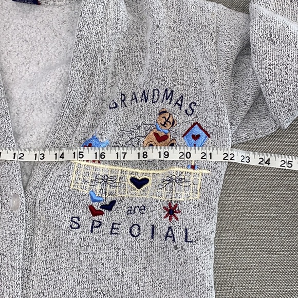 Vintage America casual grandma cardigan sweater size medium - Picture 6 of 6